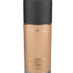 Studio Fix Fluid SPF15 Foundation Nc35